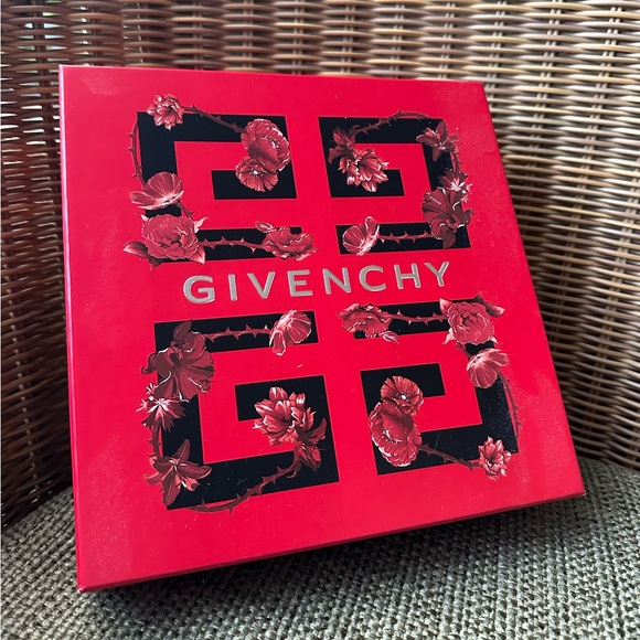 Givenchy linterdit women's perfume gift set - Picture 1 of 4